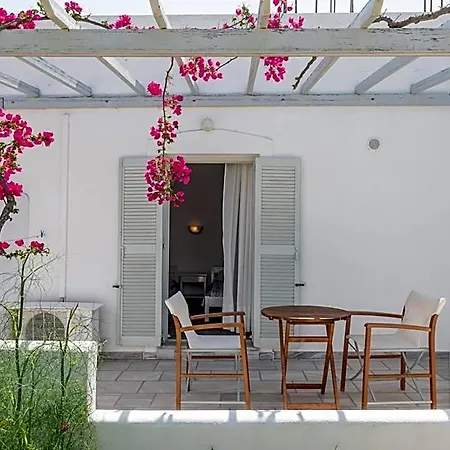 Christiana Parikia (Paros)