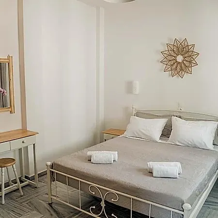 Christiana Aparthotel 3*