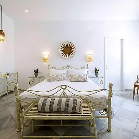 Christiana Aparthotel