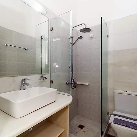 Christiana Aparthotel